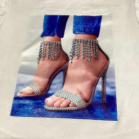 Women’s White T-shirt with Bejeweled High heel 👠 print Ruffled Sleeves Top - Picture 2 of 4